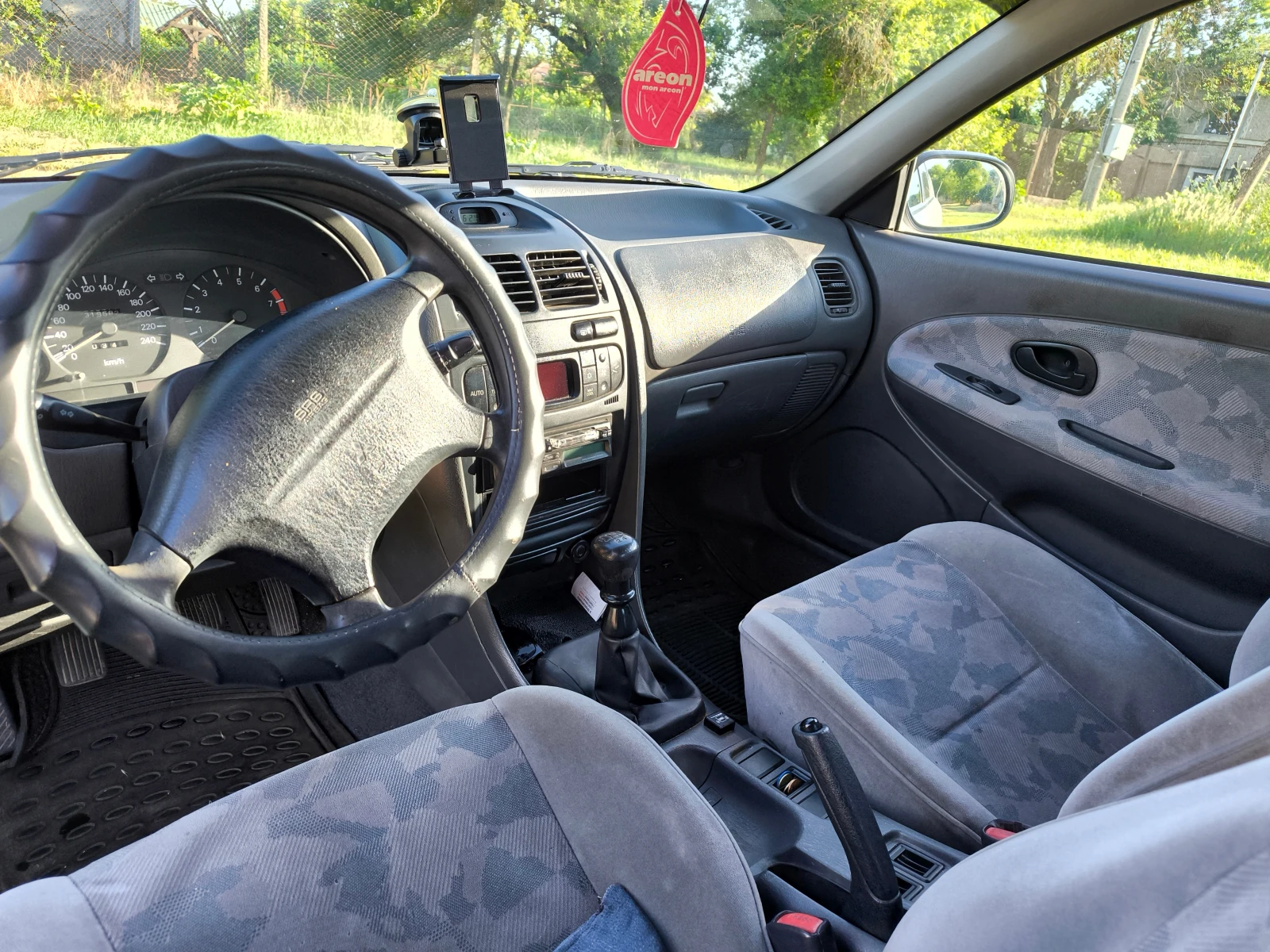 Mitsubishi Carisma 1.8 16V , снимка 6 - Автомобили и джипове - 56168669