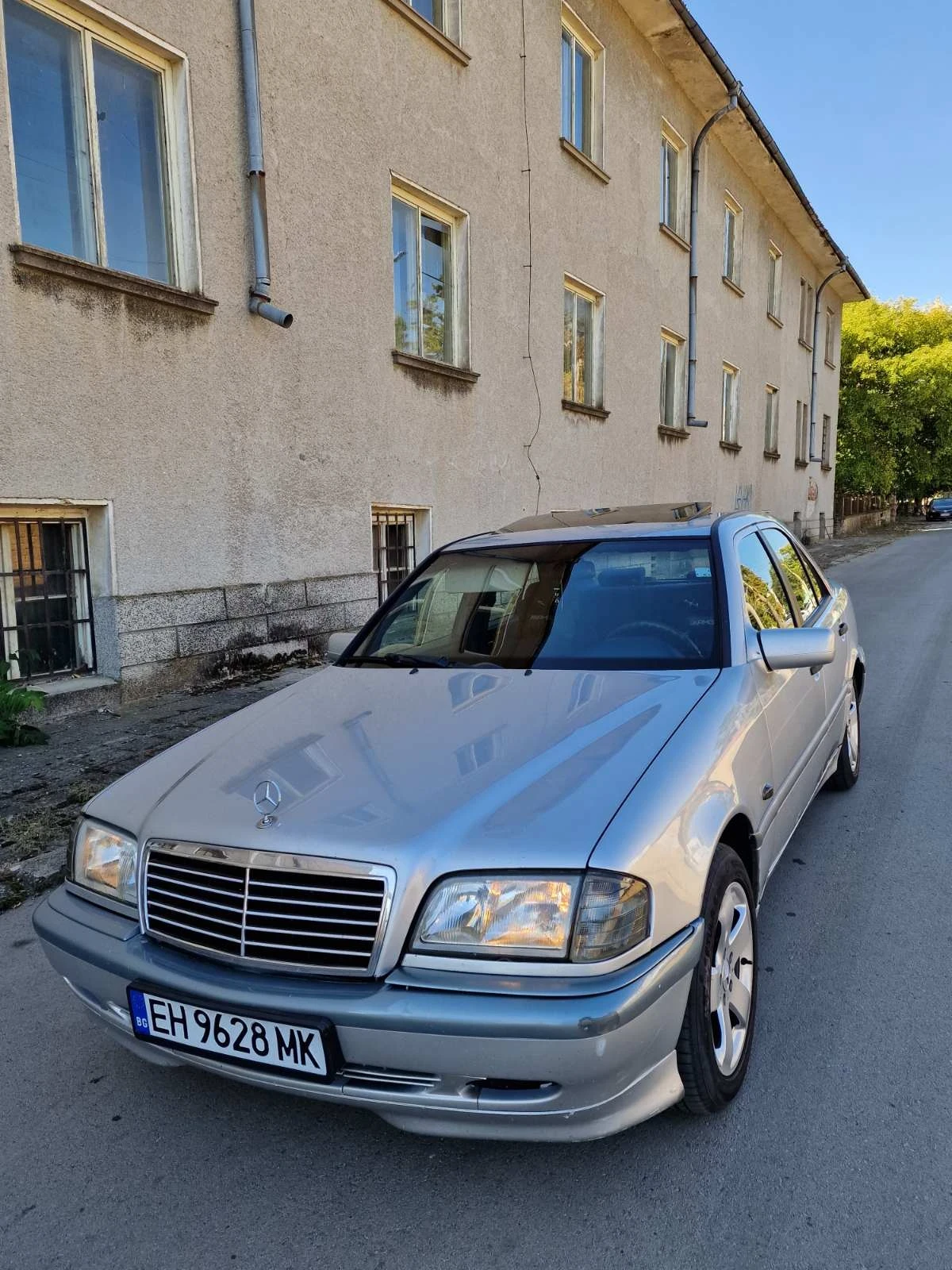 Mercedes-Benz C 220 2.2 CDI, снимка 6 - Автомобили и джипове - 56323055