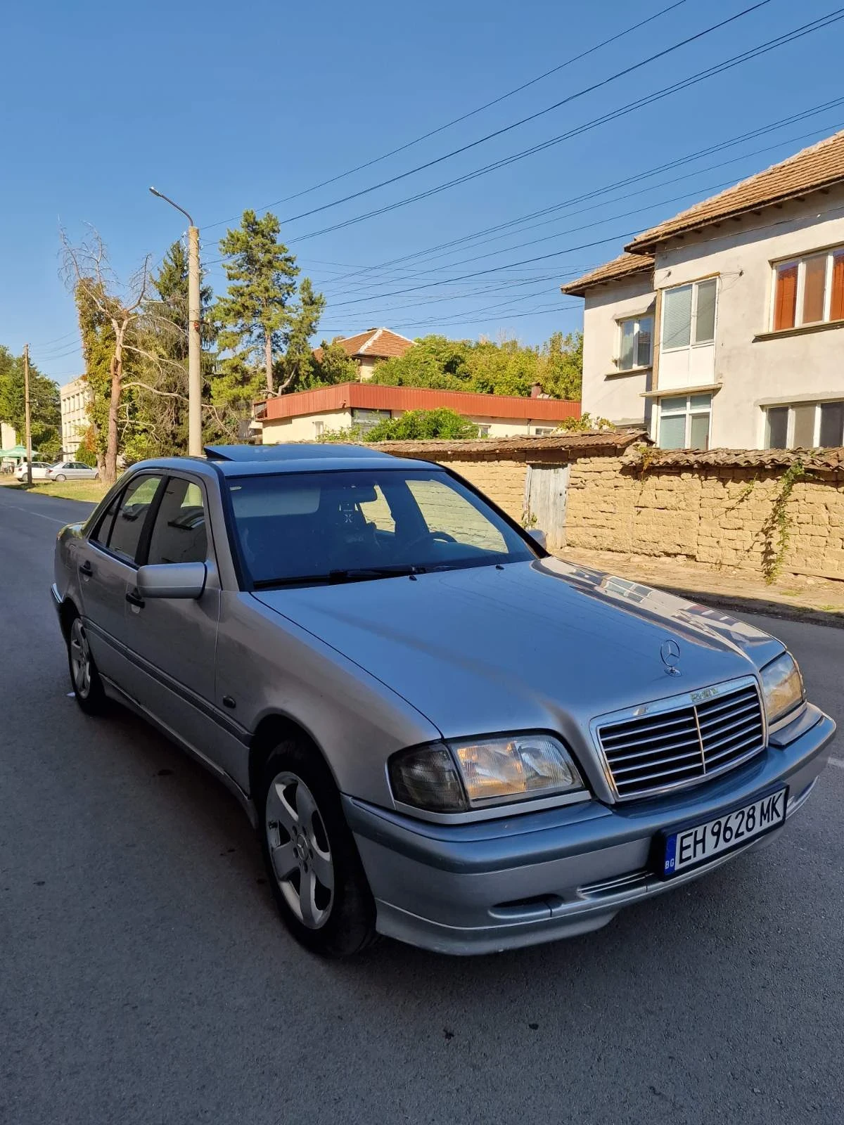 Mercedes-Benz C 220 2.2 CDI, снимка 2 - Автомобили и джипове - 56323055