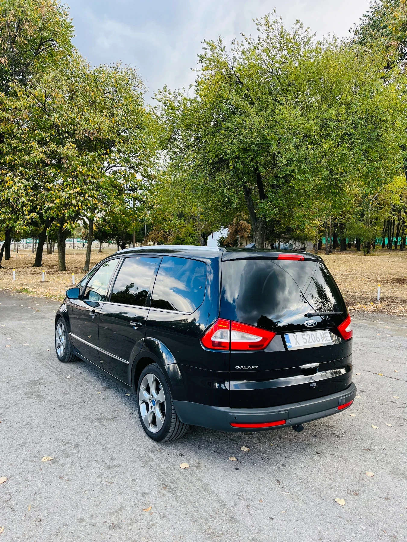 Ford Galaxy 2.0 163 Автоматик, снимка 4 - Автомобили и джипове - 56535243