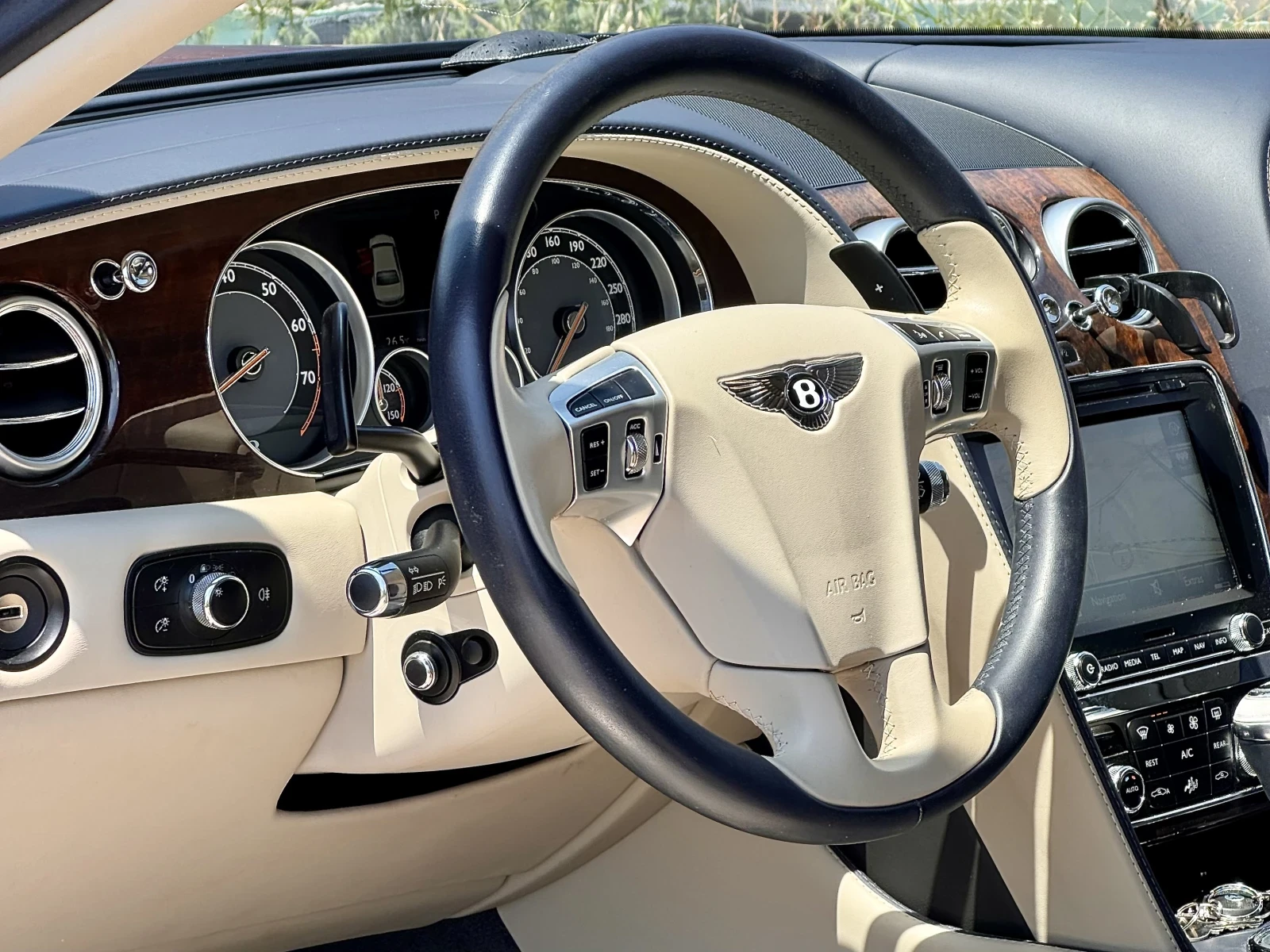Bentley Flying Spur W12| 6.0 Bi-Turbo| 625��.| 69 500��.�������� ����� | Mobile.bg � ����������� 7