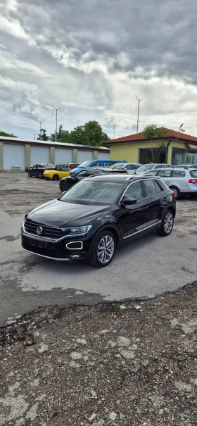 VW T-Roc 1.5TSI* DSG* LANE ASSISTENT* DISTRONIK* LED, снимка 1