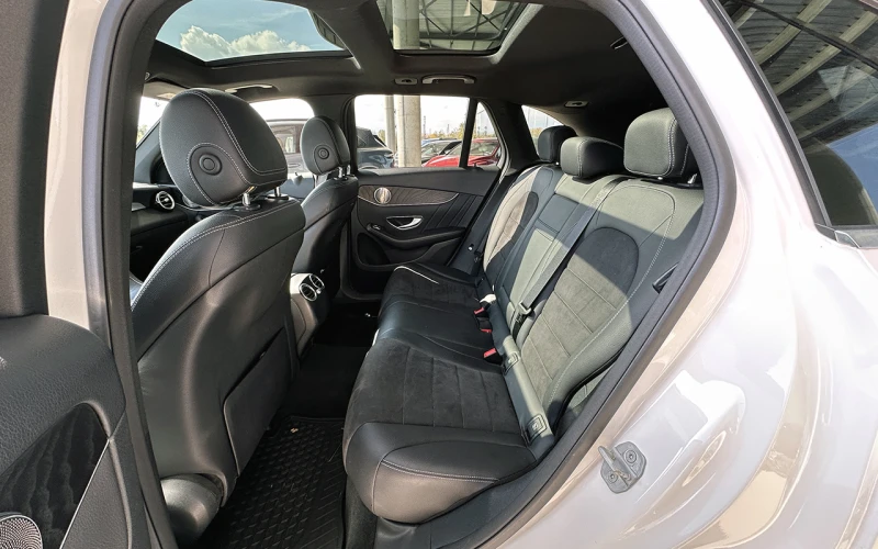 Mercedes-Benz GLC 250 d 4MATIC AMG, снимка 7 - Автомобили и джипове - 52212583