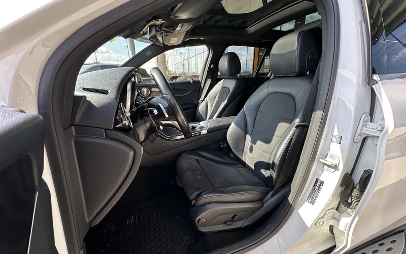 Mercedes-Benz GLC 250 d 4MATIC AMG, снимка 6 - Автомобили и джипове - 52212583