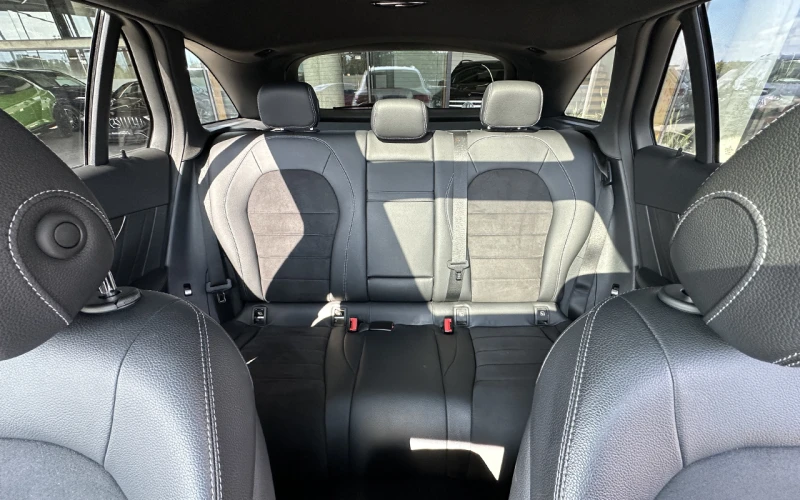 Mercedes-Benz GLC 250 d 4MATIC AMG, снимка 8 - Автомобили и джипове - 52212583