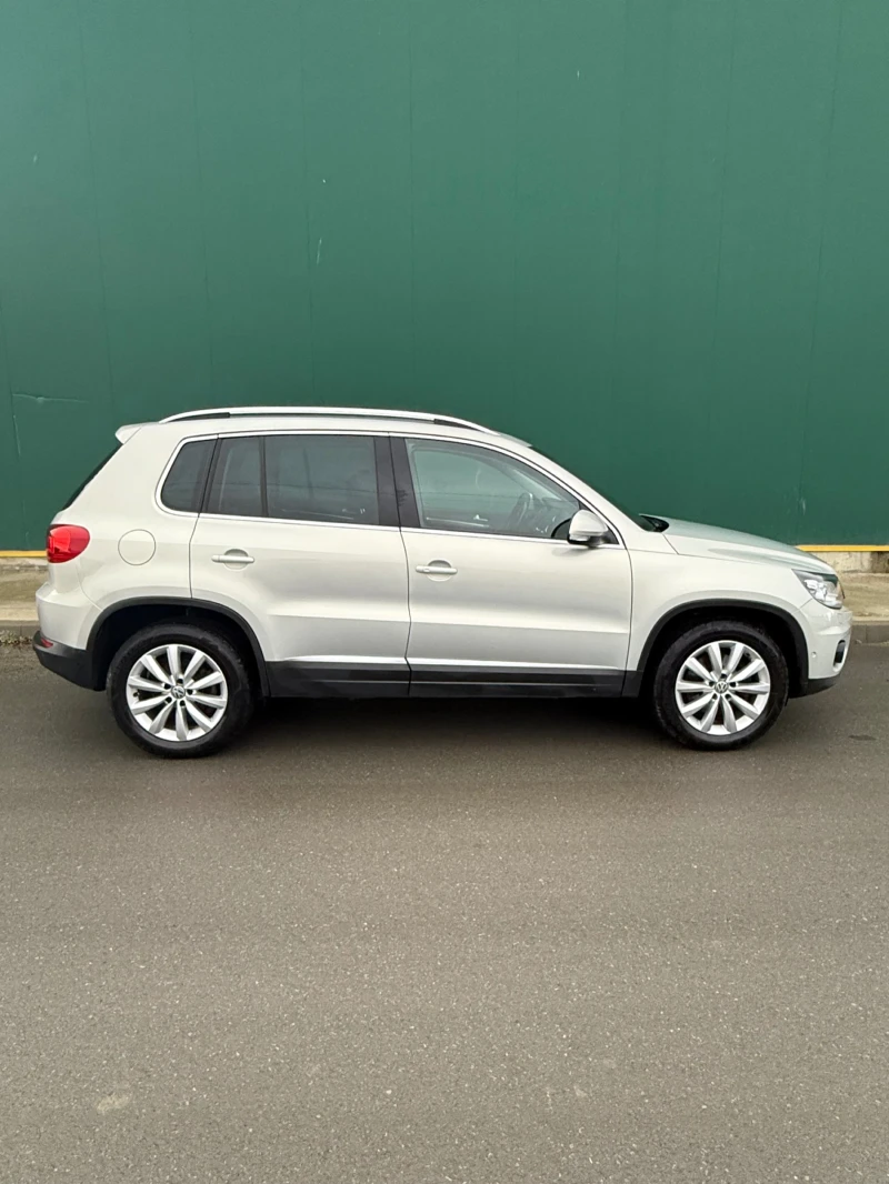 VW Tiguan Tiguan, снимка 2 - Автомобили и джипове - 52680428