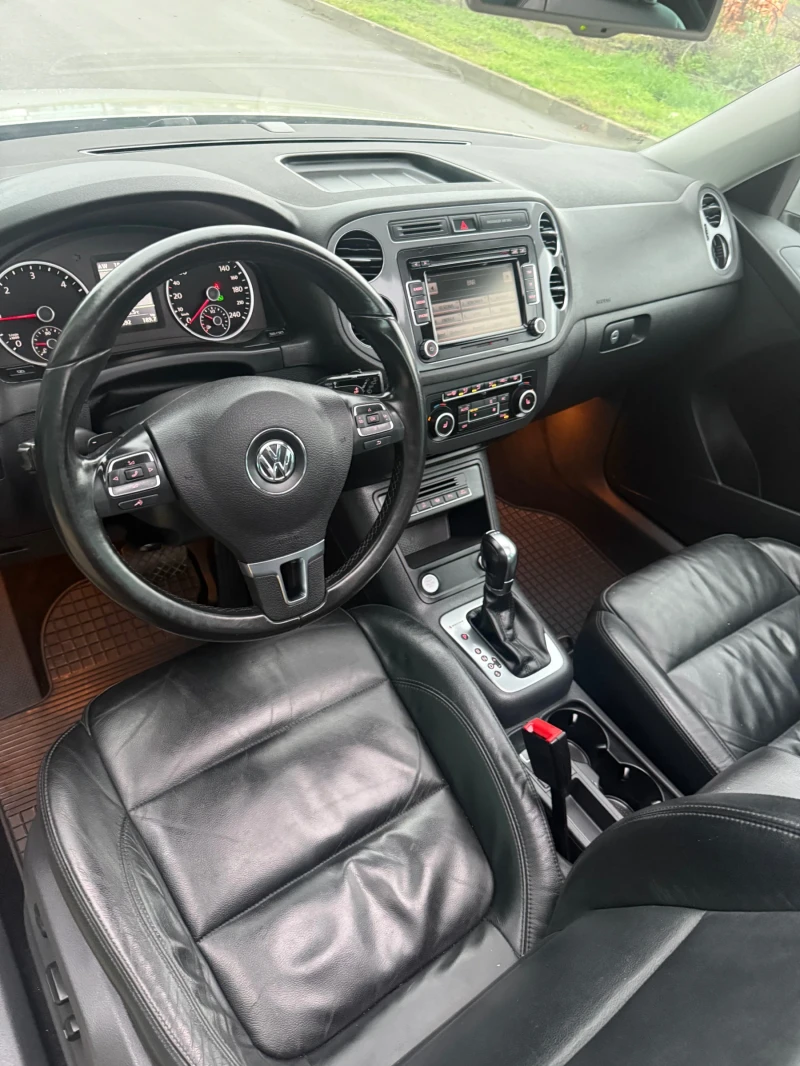 VW Tiguan Tiguan, снимка 13 - Автомобили и джипове - 52680428