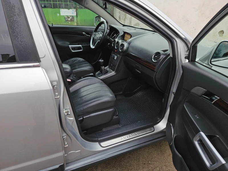 Opel Antara 2.0 CDTI , снимка 13 - Автомобили и джипове - 52574860