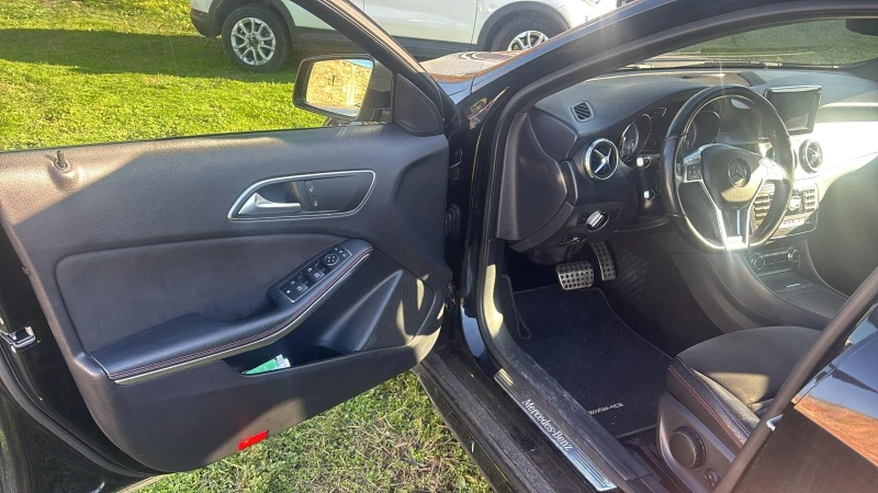 Mercedes-Benz GLA, снимка 6 - Автомобили и джипове - 53032687
