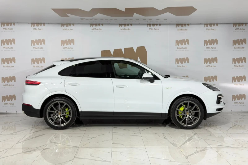 Porsche Cayenne Coupe* E-Hybrid* Chrono* Bose* Pano* Вентилация, снимка 2 - Автомобили и джипове - 53178571