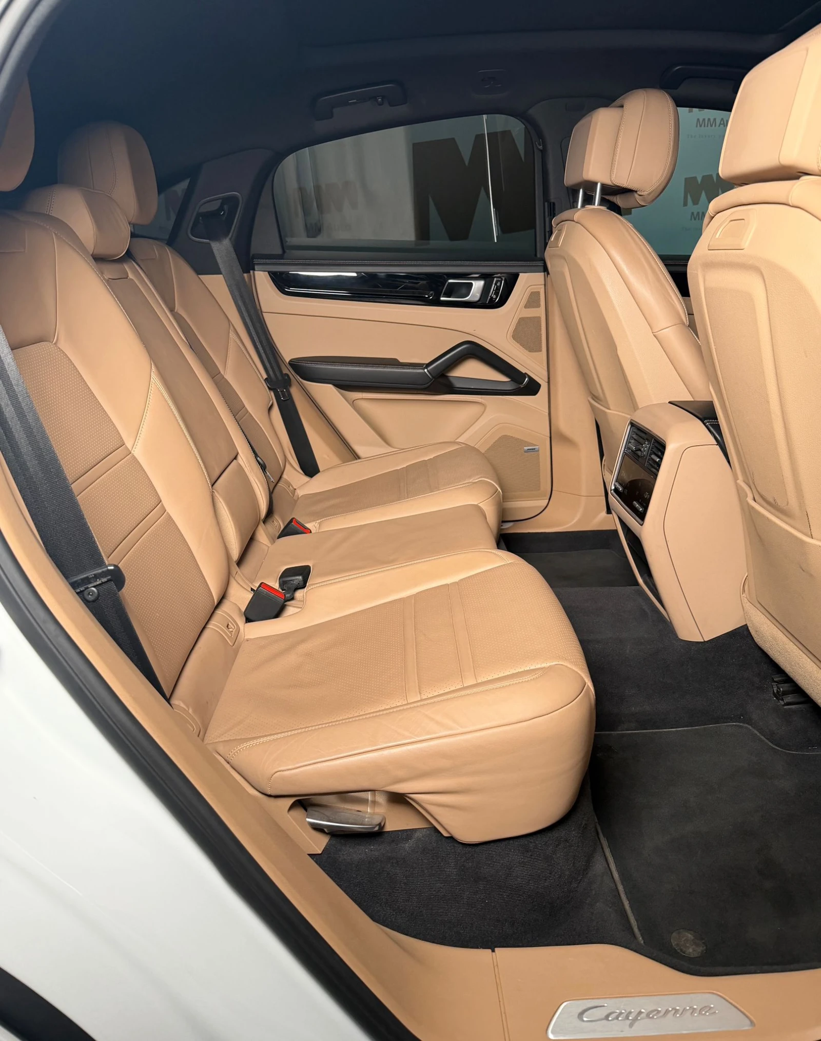 Porsche Cayenne Coupe* E-Hybrid* Chrono* Bose* Pano* ���������� | Mobile.bg � ����������� 11