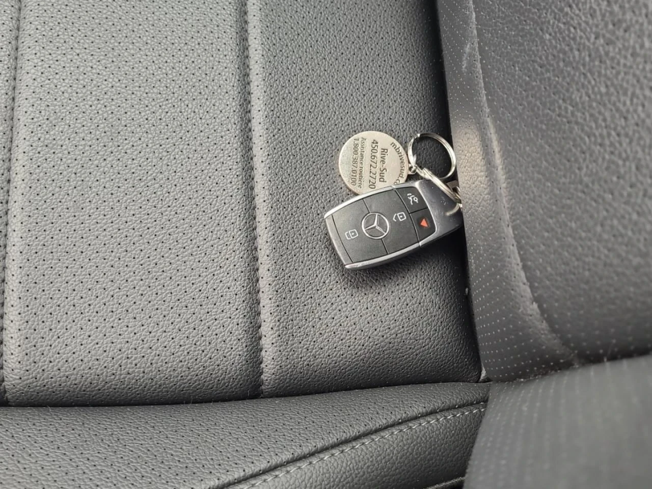 Mercedes-Benz GLE 350 AMG-pkg* Distronic* Burmester* Keyless* CarPlay* О, снимка 7 - Автомобили и джипове - 53960972