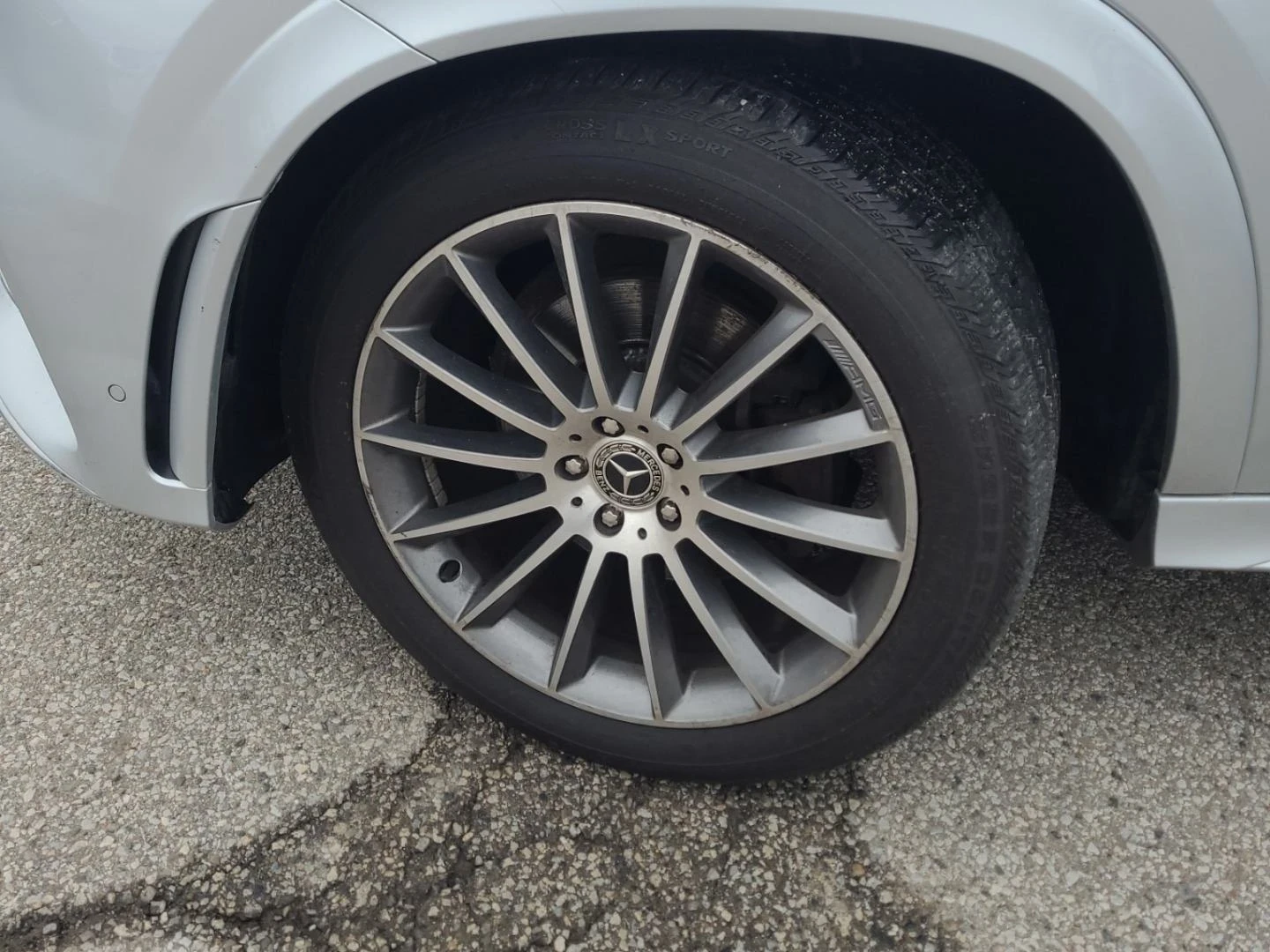 Mercedes-Benz GLE 350 AMG-pkg* Distronic* Burmester* Keyless* CarPlay* О, снимка 5 - Автомобили и джипове - 53960972