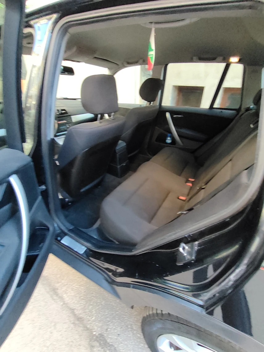 BMW X3 2.0 D, снимка 6 - Автомобили и джипове - 54370805