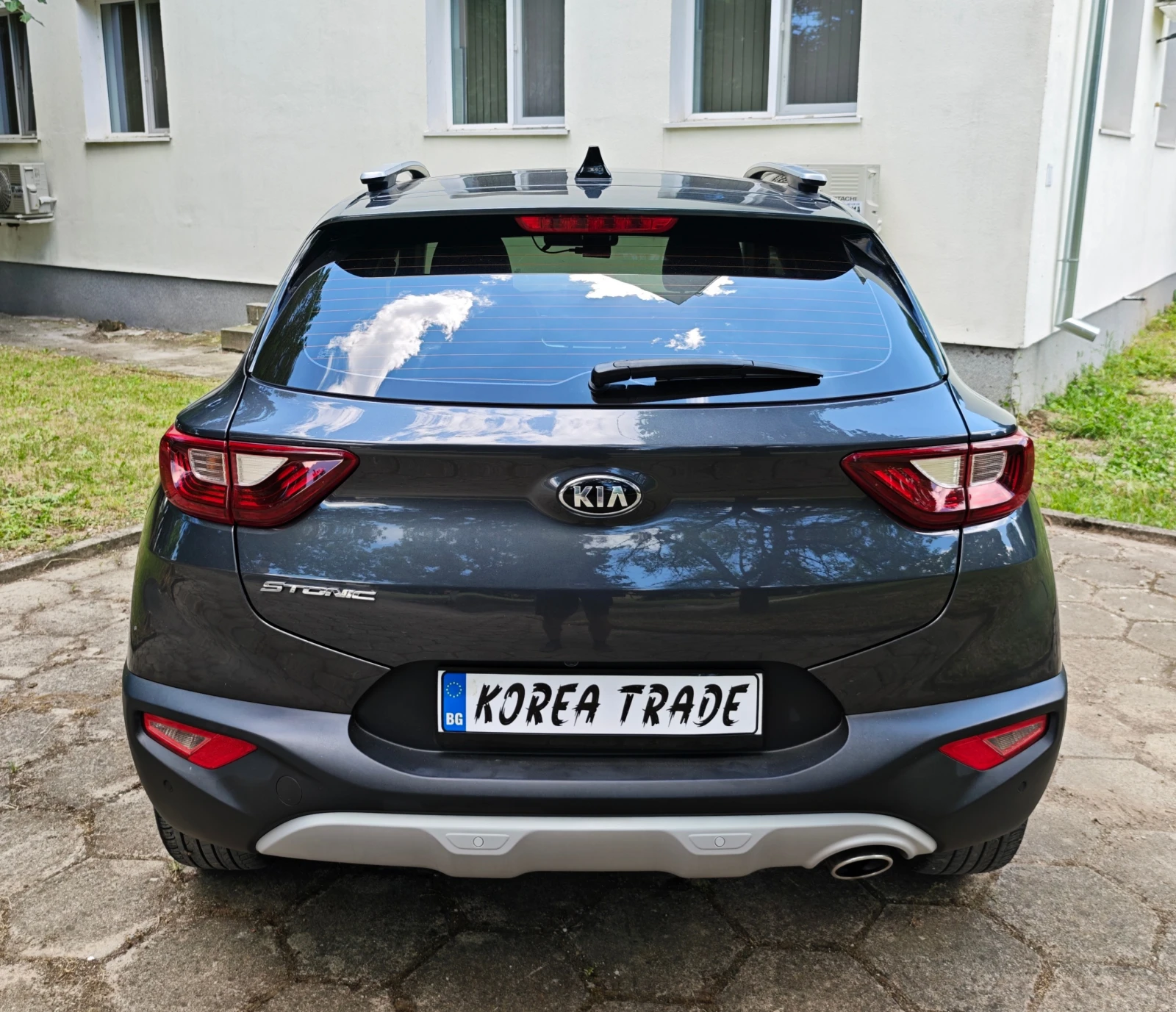 Kia Stonic 1.4 , снимка 5 - Автомобили и джипове - 54845524