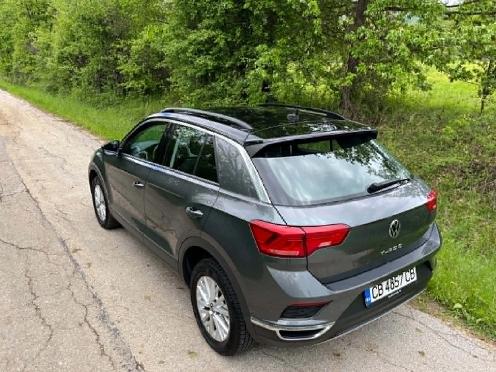 VW T-Roc, снимка 2 - Автомобили и джипове - 54903979