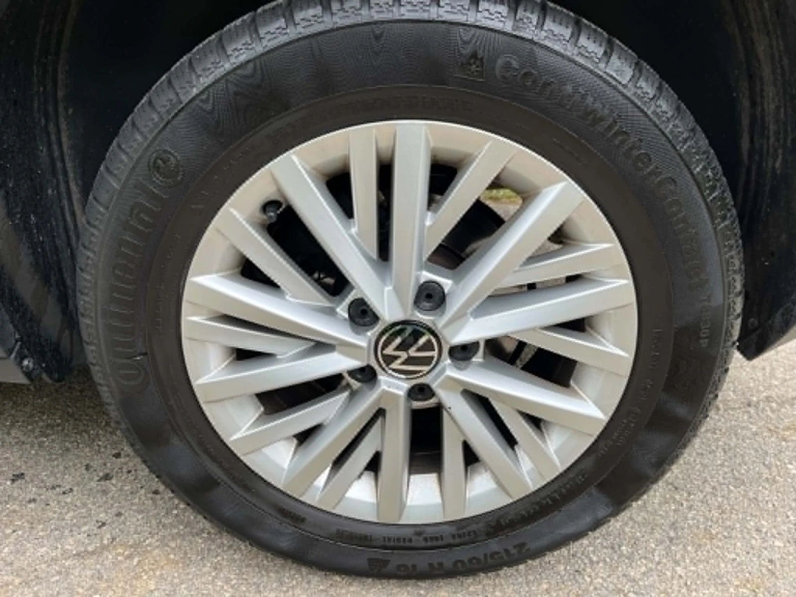 VW T-Roc, снимка 10 - Автомобили и джипове - 54903979
