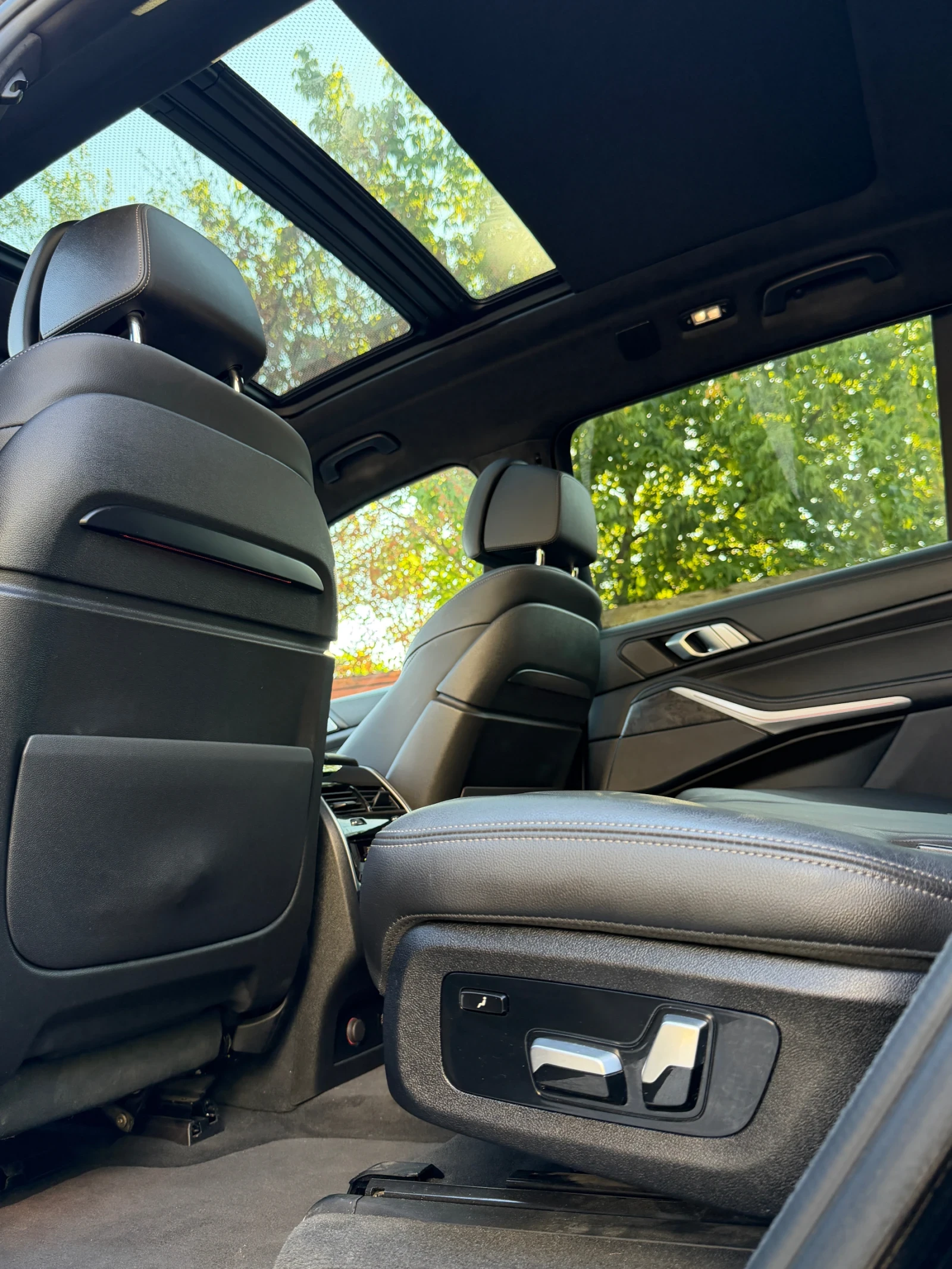 BMW X7 4.0d /Full/6+ 1/Pano/Vacum/Head-up/, снимка 11 - Автомобили и джипове - 55732260