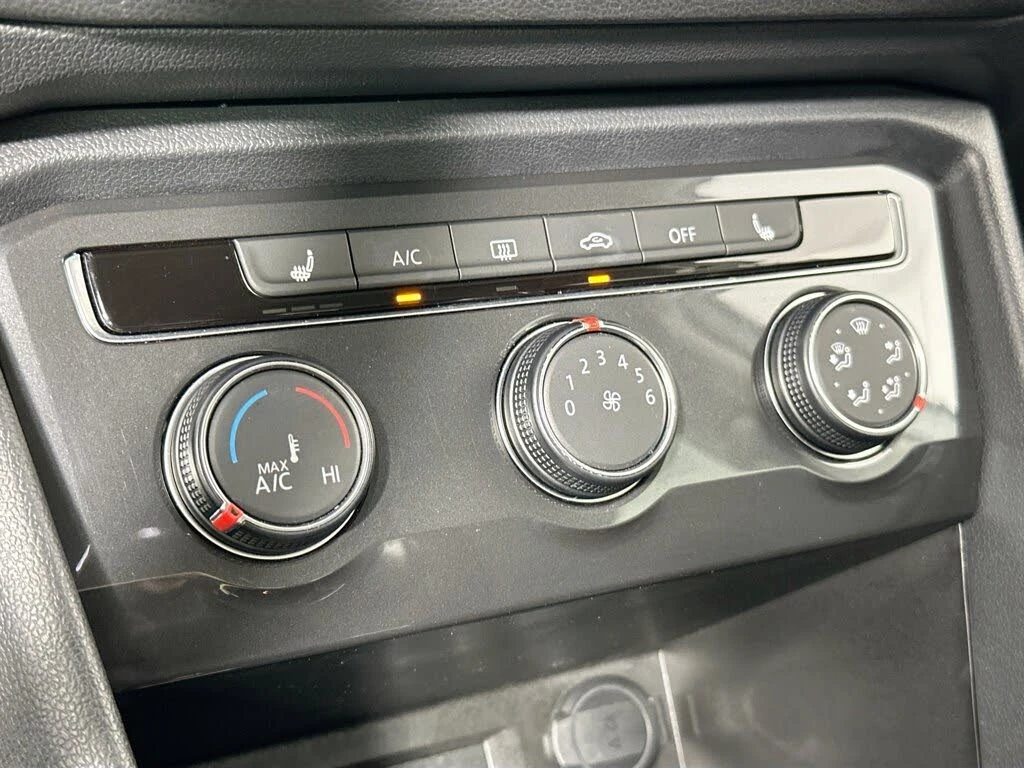 VW Tiguan 2.0 TSI Allspace 4motion Сервизна история, снимка 15 - Автомобили и джипове - 55770599