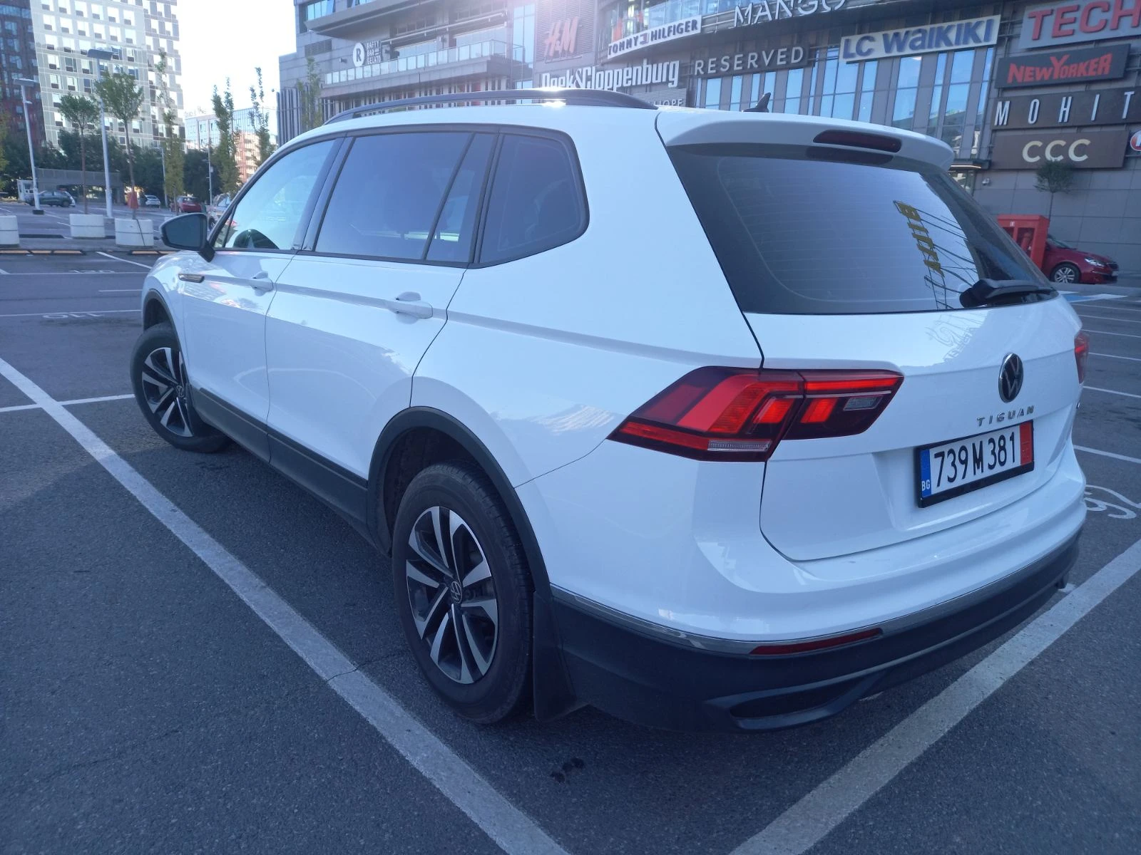 VW Tiguan 2.0 TSI Allspace 4motion, снимка 5 - Автомобили и джипове - 55770599