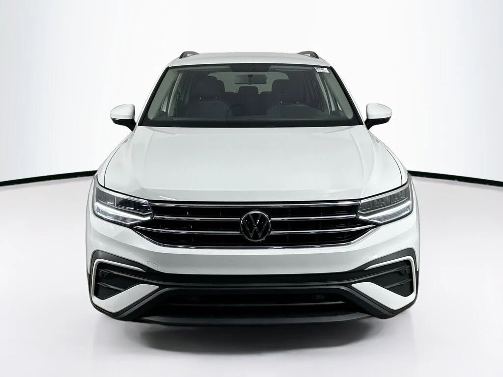 VW Tiguan 2.0 TSI Allspace 4motion Сервизна история, снимка 2 - Автомобили и джипове - 55770599