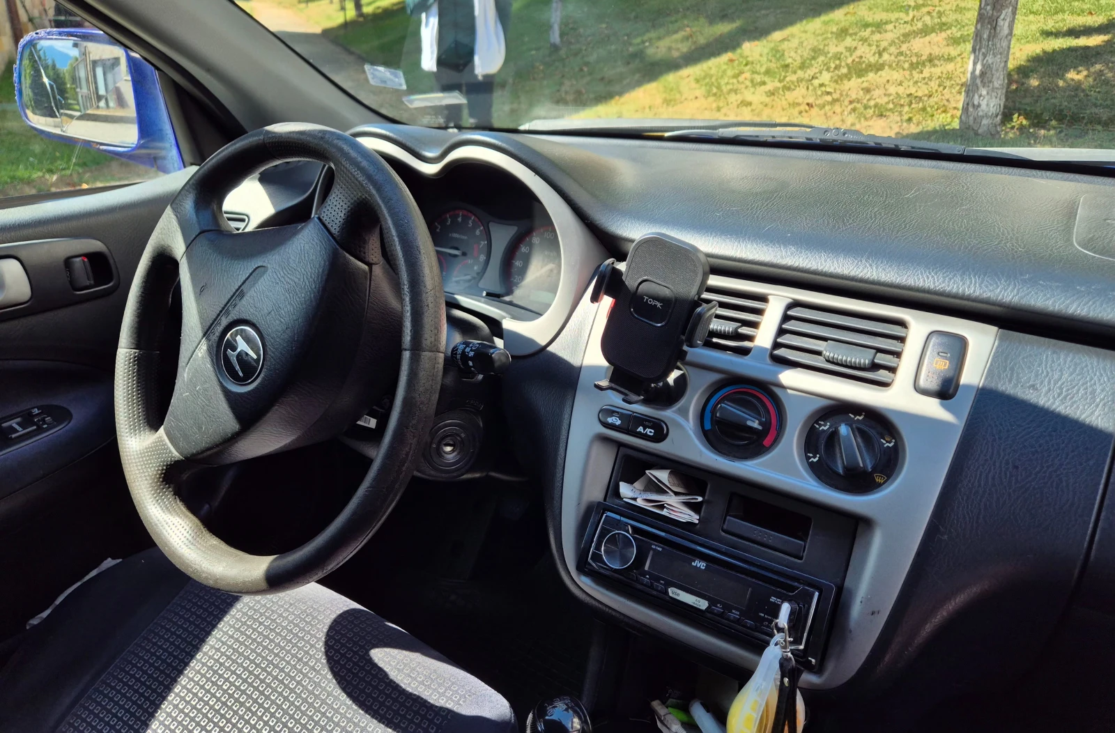 Honda Hr-v 1.6 4х4, снимка 7 - Автомобили и джипове - 56210946