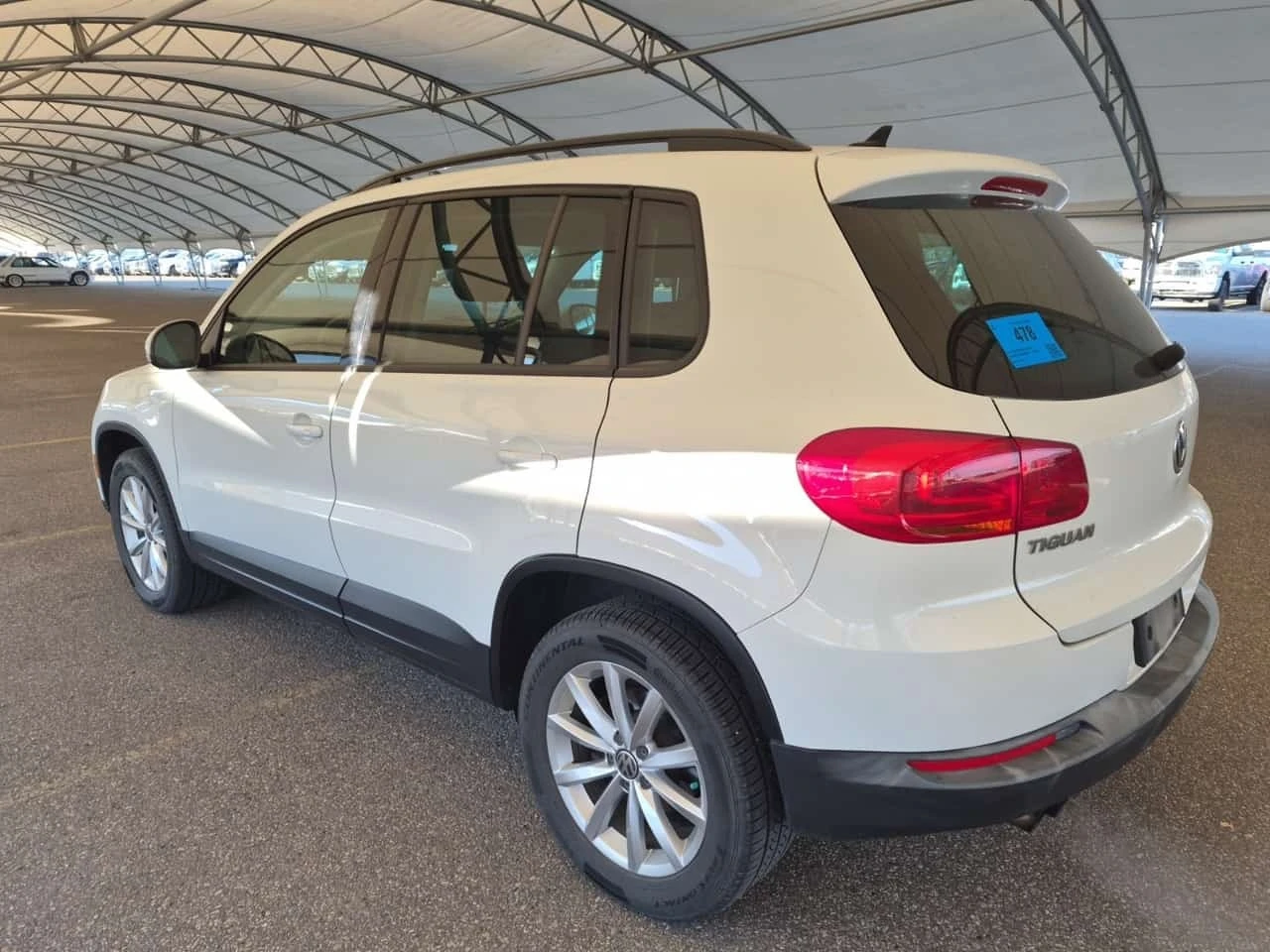 VW Tiguan * 4motion 4dr Wolfsburg Edition * CARFAX * , снимка 5 - Автомобили и джипове - 56621953