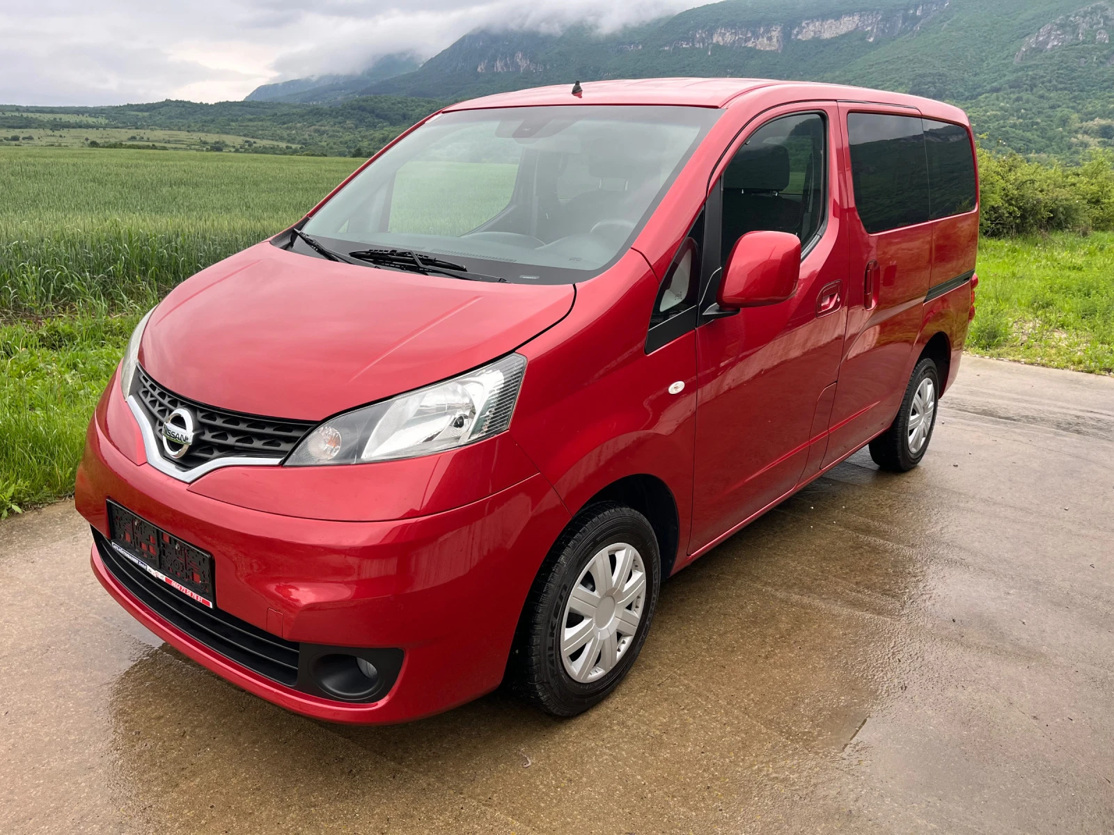 Nissan NV200 163300 км - изображение 3