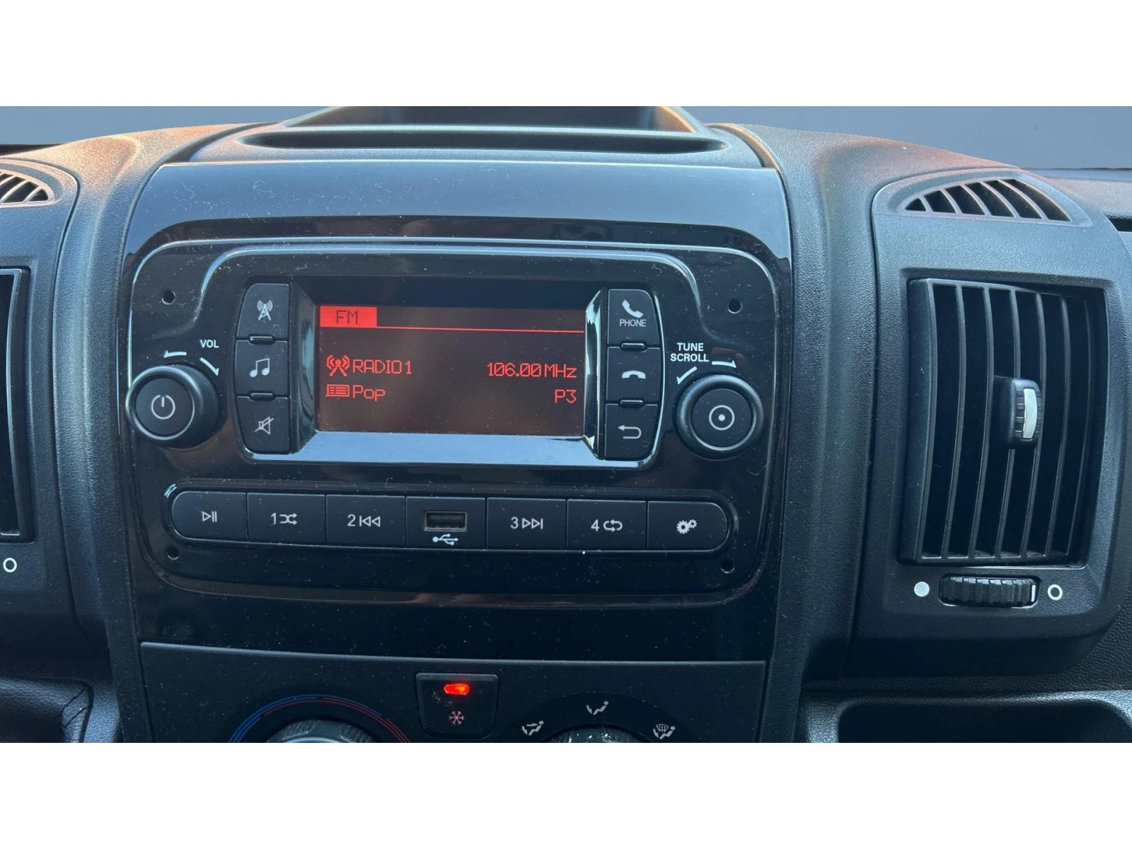 Citroen Jumper 2.2 BlueHDI L3H2 , Месечна вноска от 255  , снимка 15 - Бусове и автобуси - 55501266