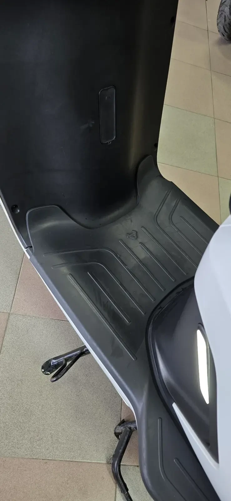 NIU M MQi GT - EVO, снимка 10 - Мотоциклети и мототехника - 54655325