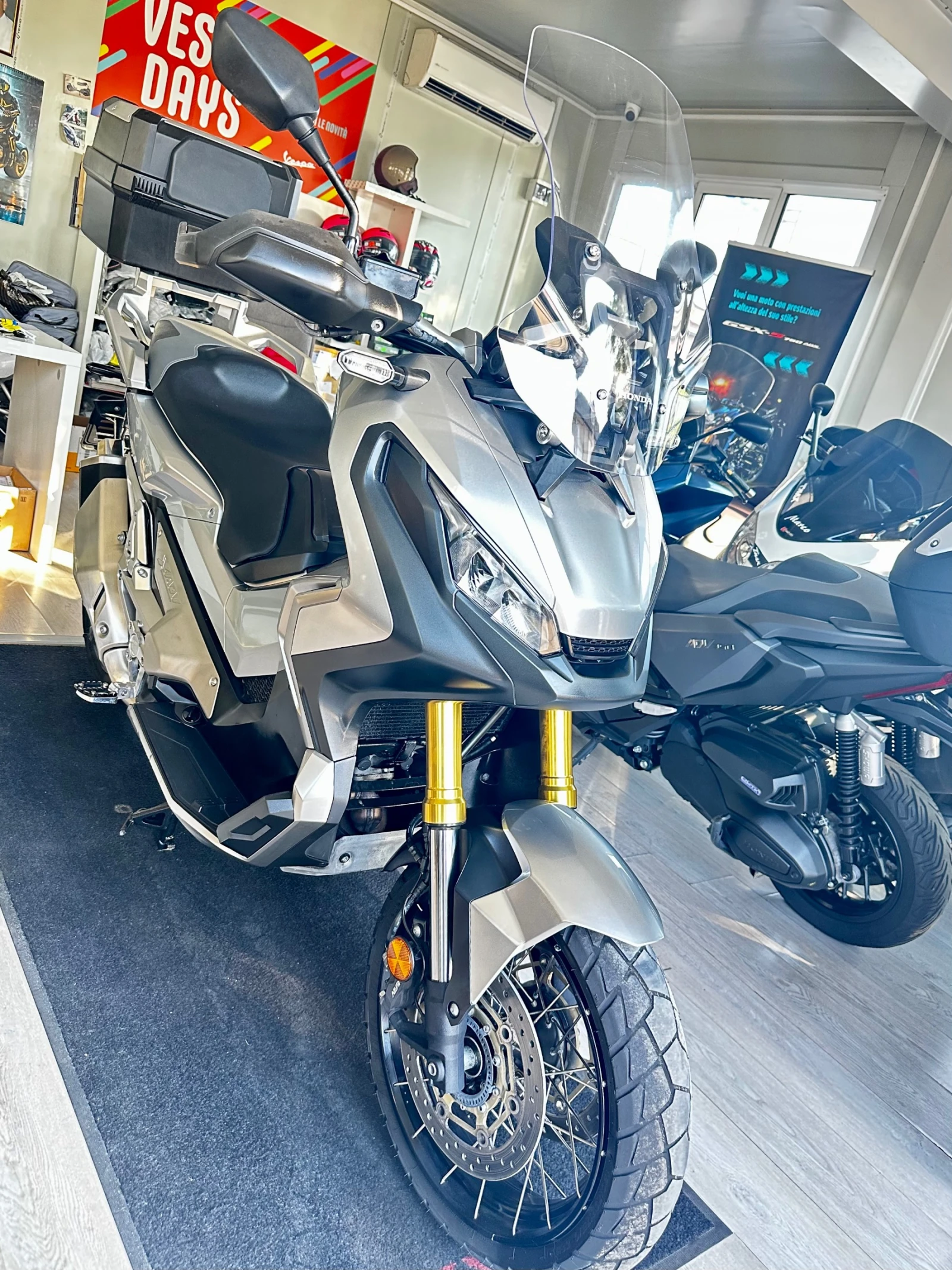 Honda X-ADV 750 ABS/LED 10.2017г. - изображение 8