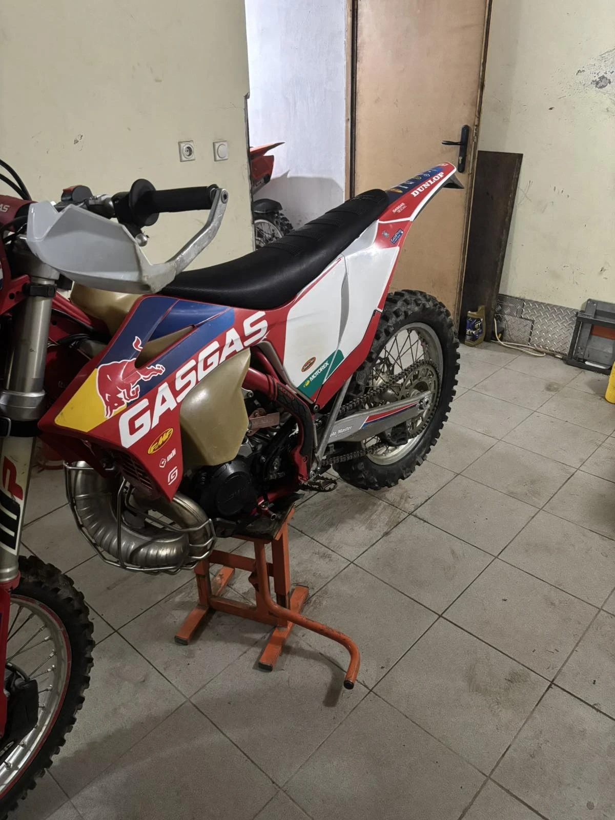 GASGAS EC 300 - изображение 5