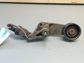 Обтегач пистов ремък Тойота Корола 1.4б