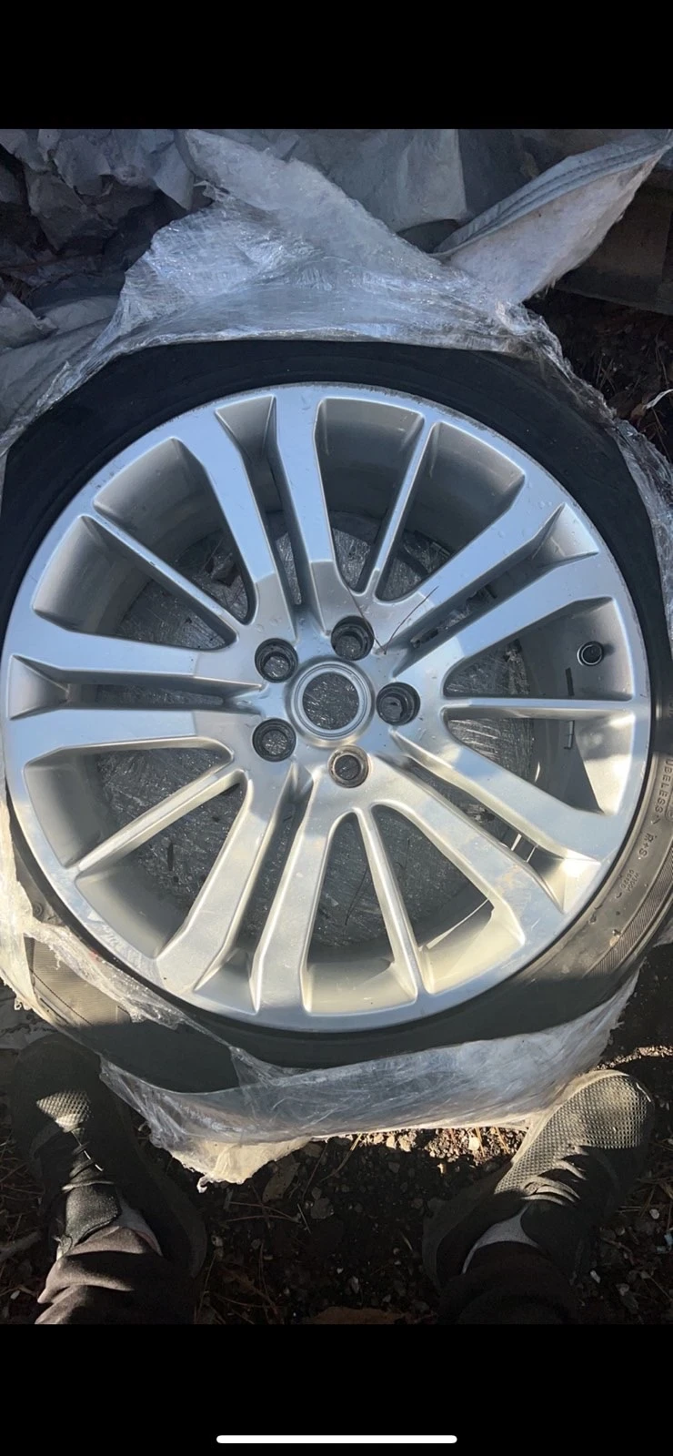    120/120R10 | Mobile.bg   1