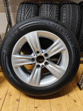 Гуми с джанти Vredestein 225/55R16, снимка 2 - Гуми и джанти - 49327761