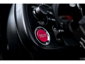 Honda S2000 CONVERTIBLE | 6 SPEED | PUSH START | CARBON FIBER , снимка 16