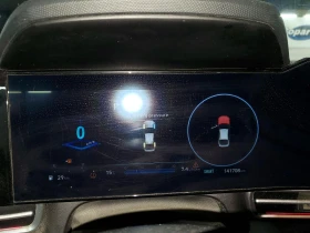 Hyundai Elantra Luxury IVT, снимка 9