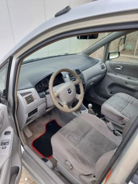 Mazda Premacy 2.0, снимка 15