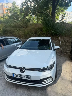 VW Golf Volkswagen Golf 8 Life 1.0 eTSI DSG   Отлично съст, снимка 2