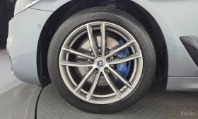 BMW 530 M* SPORT* XDRIVE* ОБДУХВАНЕ* ДИСТРОНИК* ХЕДЪП* 360, снимка 5
