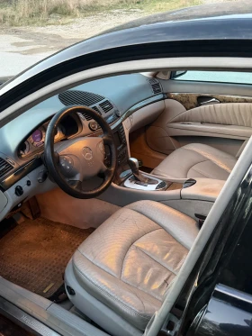 Mercedes-Benz E 320, снимка 12