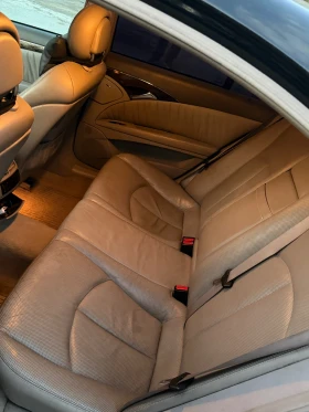 Mercedes-Benz E 320, снимка 11
