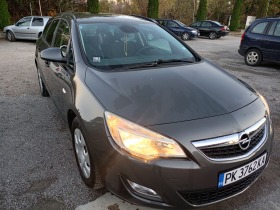 Обява за продажба на Opel Astra 1.7tdci ~11 700 лв. - изображение 1