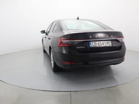 Skoda Superb, снимка 8