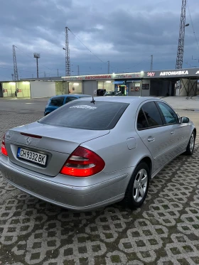 Mercedes-Benz E 320, снимка 7