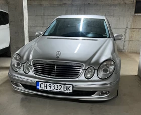 Mercedes-Benz E 320, снимка 17