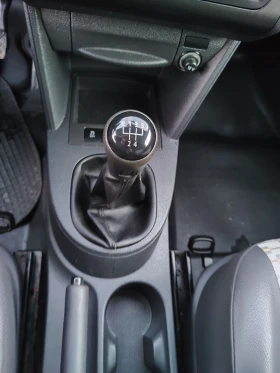 VW Caddy 1.6 TDI 75к.с. - 4890 € / 9564.01 лв. - 69668781 13