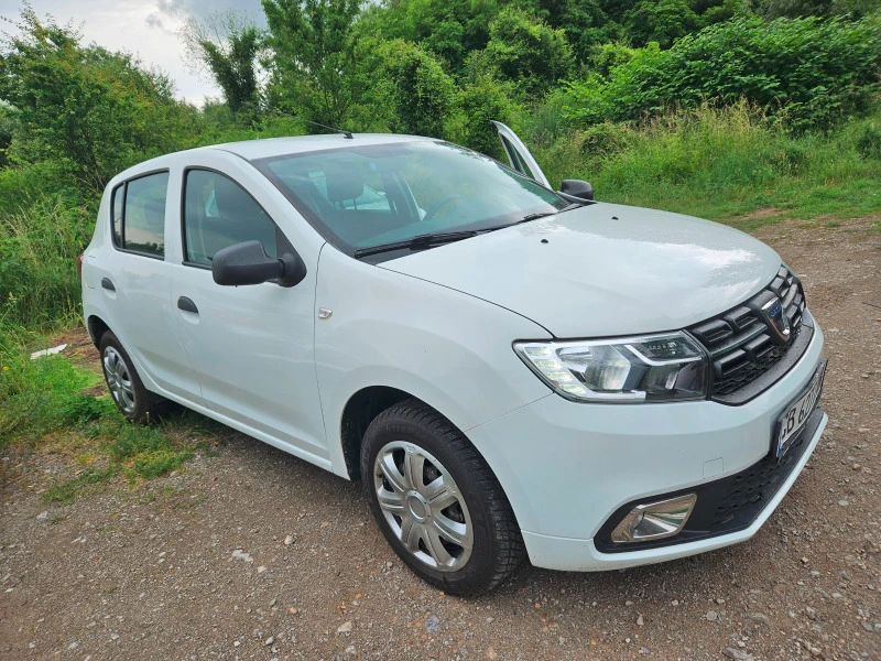 Dacia Sandero, снимка 1 - Автомобили и джипове - 48215055