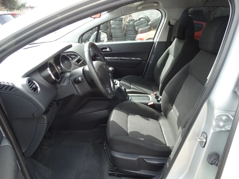 Peugeot 5008 1.6 D 109 к.с., снимка 11 - Автомобили и джипове - 45008872