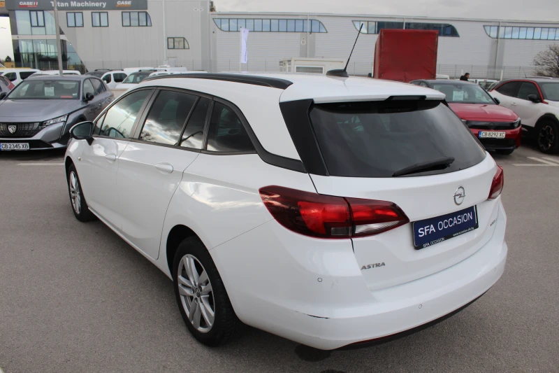 Opel Astra SPORTS TOURER 1.4 ECOTEC / 125 HP BVM6 // 1710R12, снимка 4 - Автомобили и джипове - 48163065